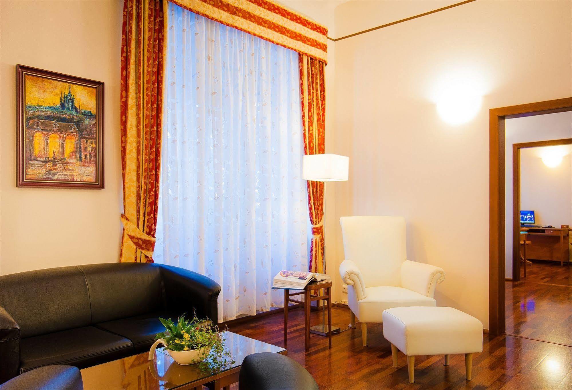 Hotel Cloister Praga