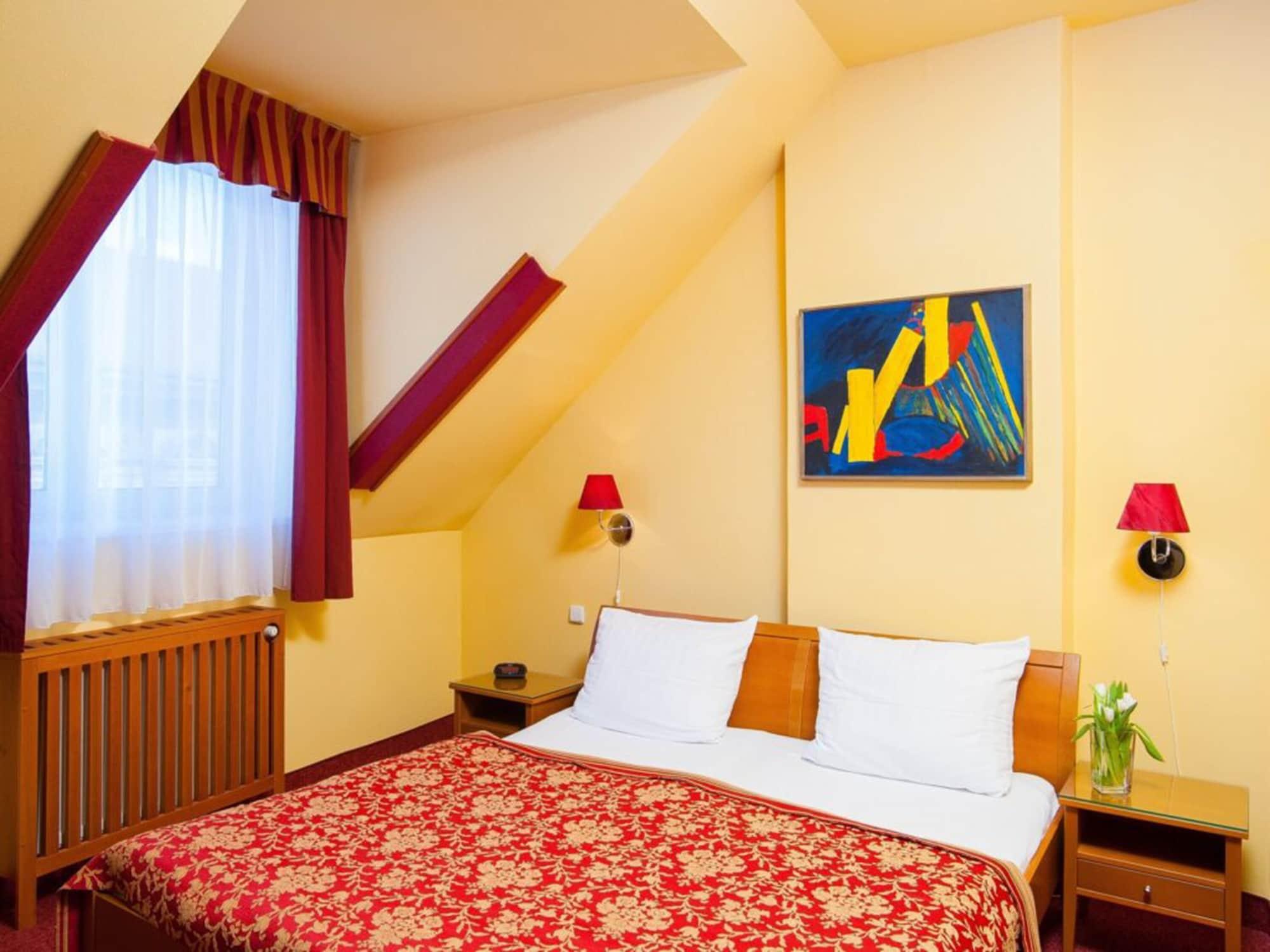 Hotel Cloister Praga