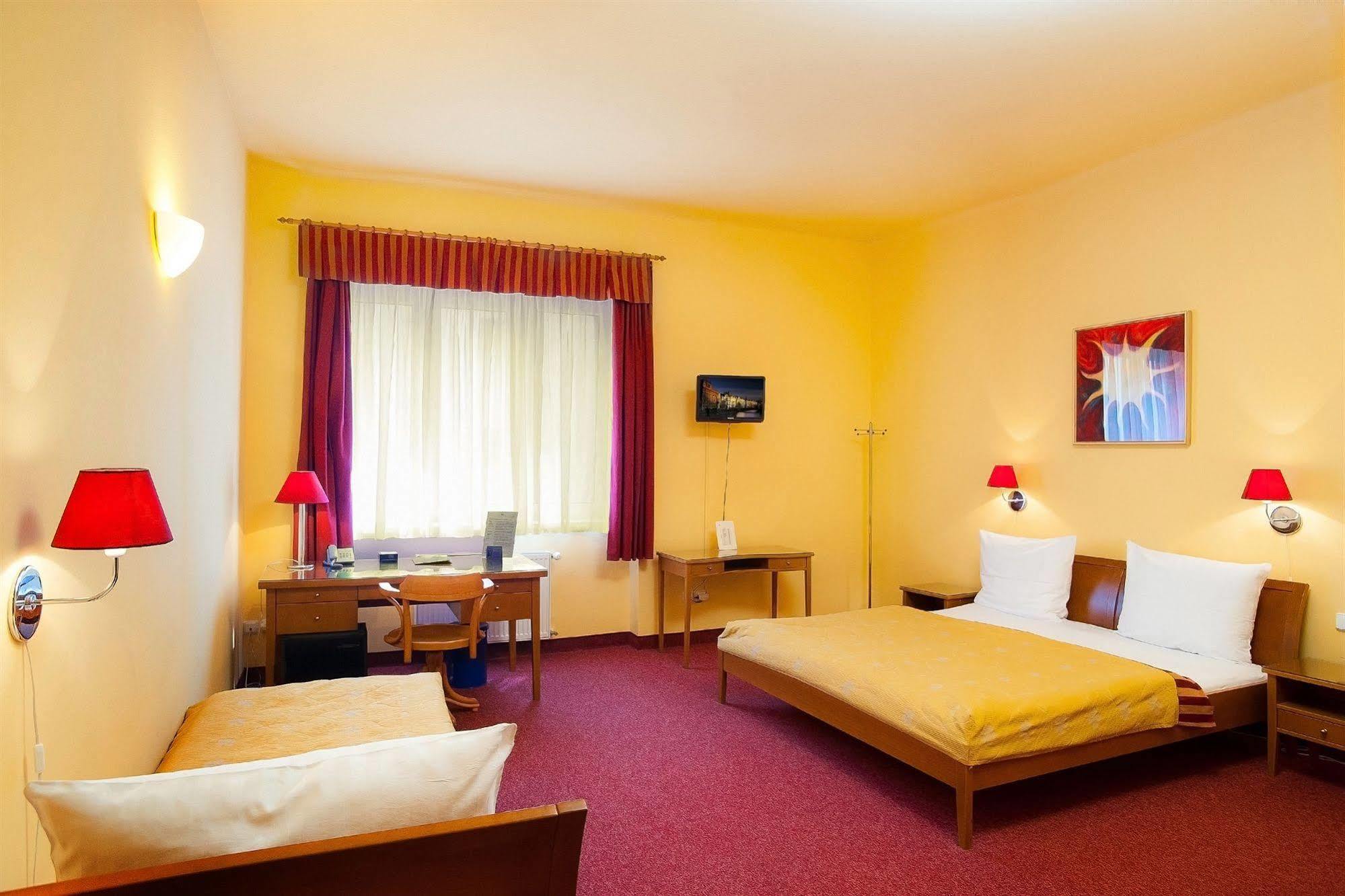 Cloister Hotel Praga